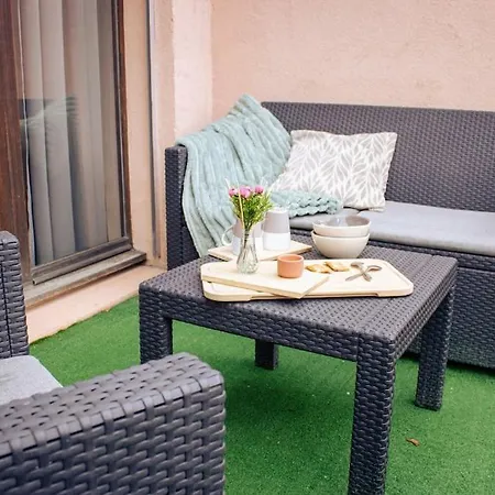 L'escapade - Jacuzzi & Terrasse Apartment